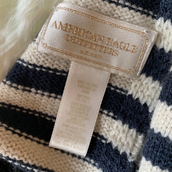 American Eagle Striped Scarf His and Hers Bundle - Picture 6 of 6